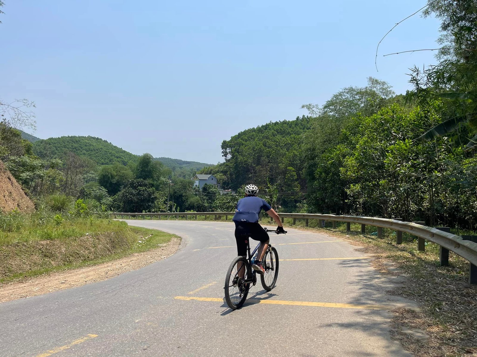 Biking Northern Vietnam 6 Days